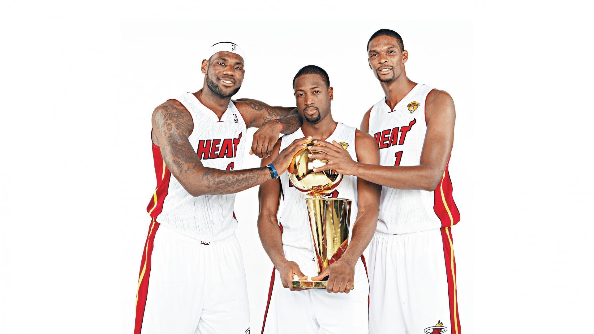 《堡垒之夜》推出免费竞技挑战，玩家热情高涨，堡垒之夜有比赛吗